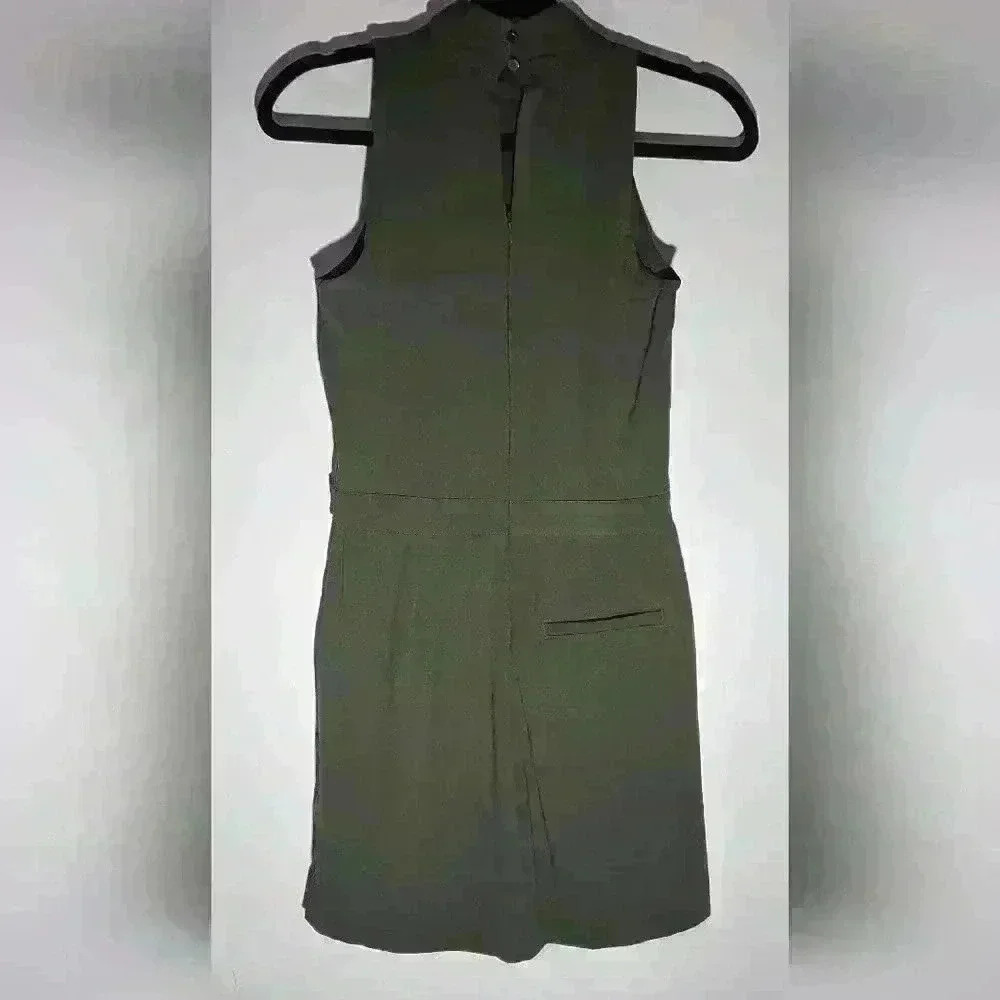 *NEW* TOMMY HILFIGER ROMPER. - Picture 2 of 4